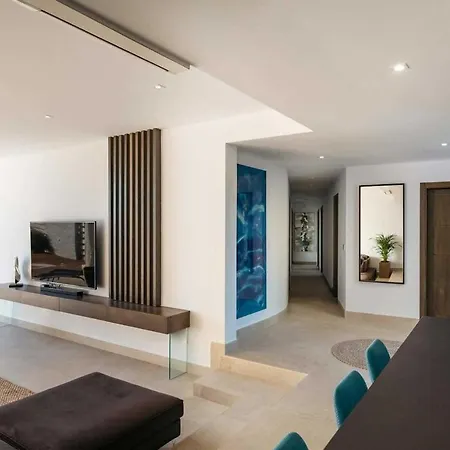Villa Estellar Puerto del Carmen (Lanzarote)
